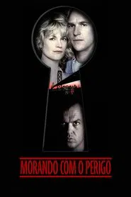 Poster do filme Morando com o Perigo