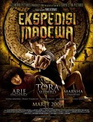 Poster do filme Ekspedisi Madewa