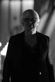 Poster do filme An Overwhelming Passion