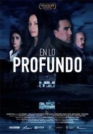 En lo Profundo movie poster