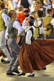 Tā dejo Latvijā movie poster