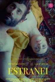 Estranei movie poster