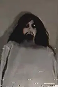 Poster do filme Haunted house killed YouTuber.