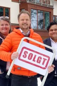 Solgt! tv show poster