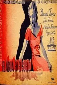 El agua en el suelo movie poster