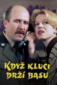 Když kluci drží basu movie poster