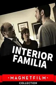 Interior. Familia movie poster