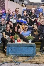 Studenternas Undergång tv show poster