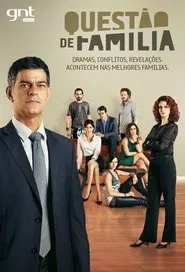 Questão de Família tv show poster