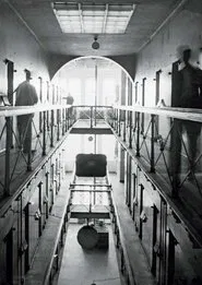 När galler faller movie poster