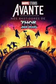Poster do filme Nos Bastidores de Thor: Amor e Trovão