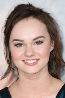 Madeline Carroll profile picture