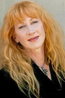 Loreena McKennitt profile picture