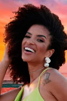 Maíra Soares profile picture
