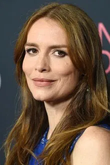 Saffron Burrows profile picture