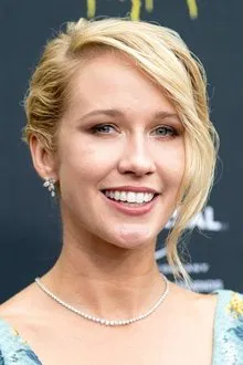 Anna Camp profile picture