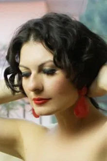 Elli Dadira profile picture