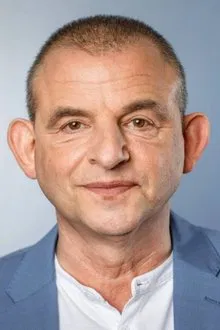 Dominique Horwitz profile picture