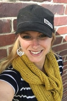 Leah Zabari profile picture