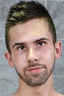 Mikey Monroe profile picture