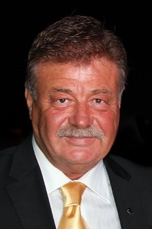 Nuri Alço profile picture