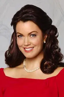 Bellamy Young profile picture