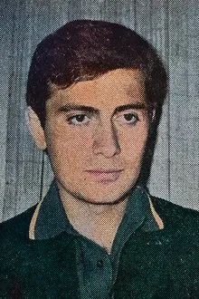 Özden Çelik profile picture