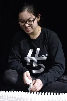 Lily Hevesh profile picture