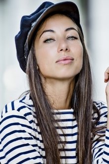 Tess Masazza profile picture