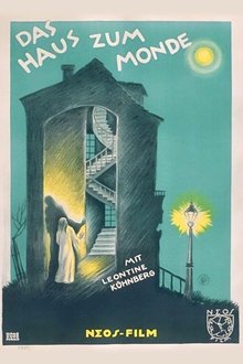Poster do filme The House on the Moon