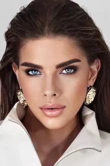 Damla Ersubaşı profile picture