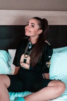 Rosaría Mira profile picture