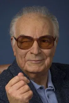 Foto de perfil de Yaşar Kemal