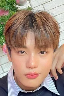 Earth Nanthawat Phaiboonphattana profile picture