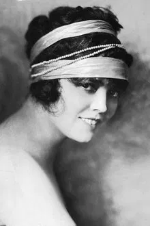 Helen Wolcott profile picture