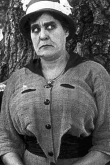 Phyllis Allen profile picture