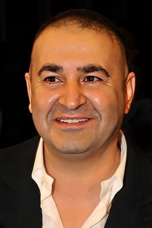 Şafak Sezer profile picture