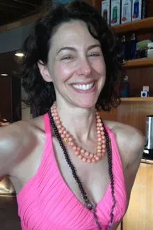 Sara Ivanhoe profile picture