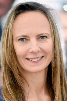 Delphine Coulin profile picture