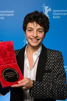 Leonor Teles profile picture