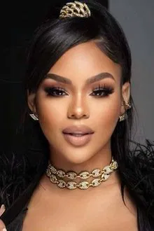 Reyna Love profile picture