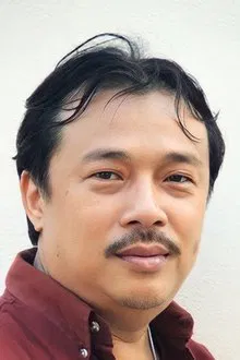 Apivich Rinthapoln profile picture