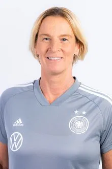 Martina Voss-Tecklenburg profile picture