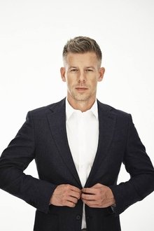 Péter Magyar profile picture