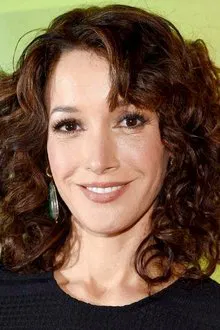 Jennifer Beals profile picture