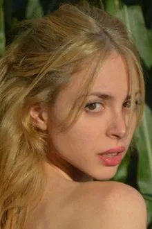 Ava Azadeh profile picture