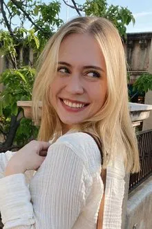 Noell Komar profile picture
