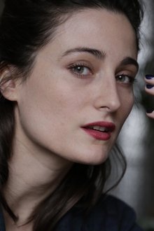 Chloé Astor profile picture