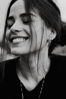 Lívia Sandim profile picture