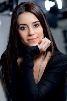 Cansu Dere profile picture